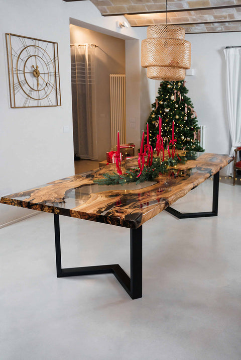 Olivenholz Tisch Amarante mit glasklarem glänzendem Epoxidharz