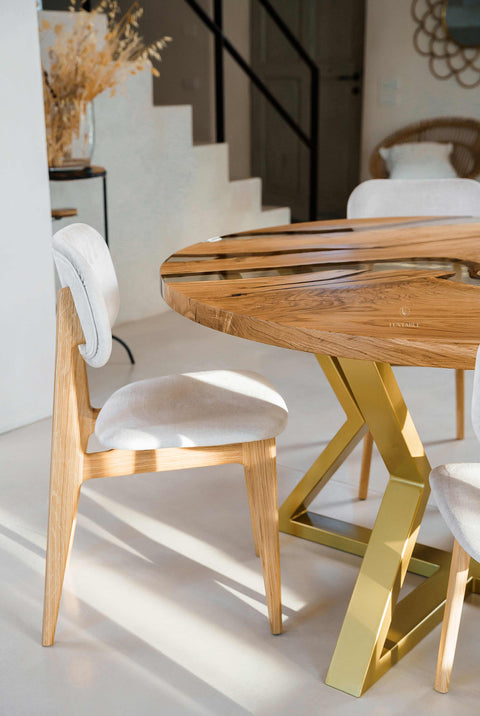 Round resin table in solid oak and clear epoxy, custom size Paris