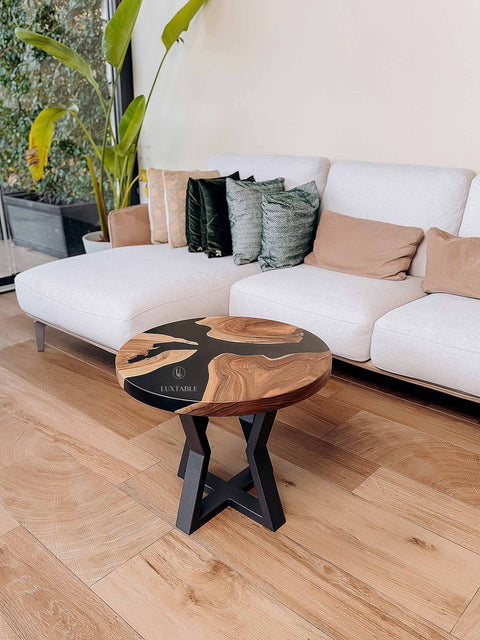 Black epoxy coffee table in solid walnut, custom size Noir